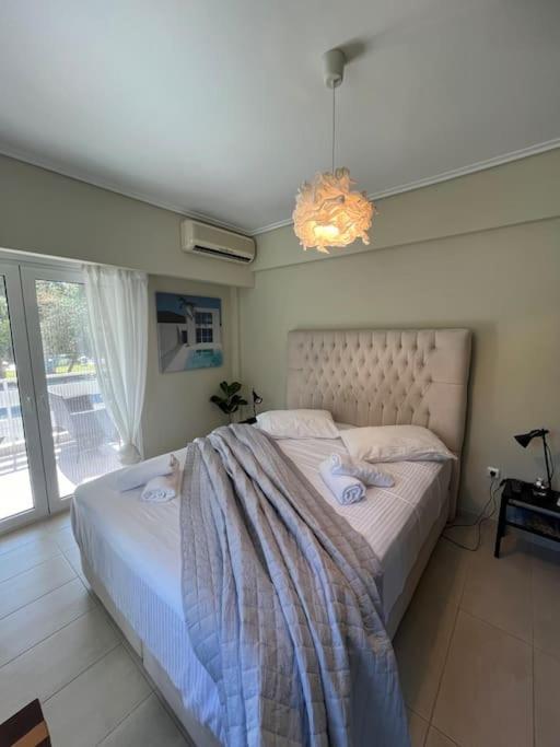 Vouliagmeni Thalassa *